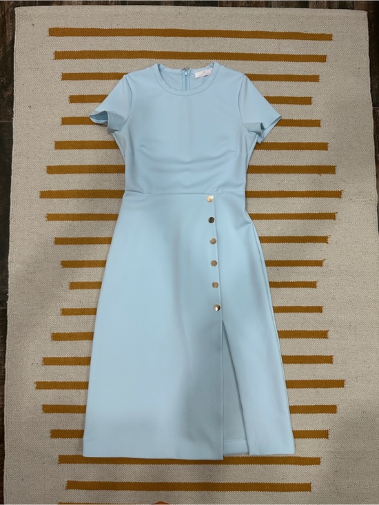 Rachel Parcell Dresses & Skirts - Rachel Parcell Ice Blue Button Front Midi Dress